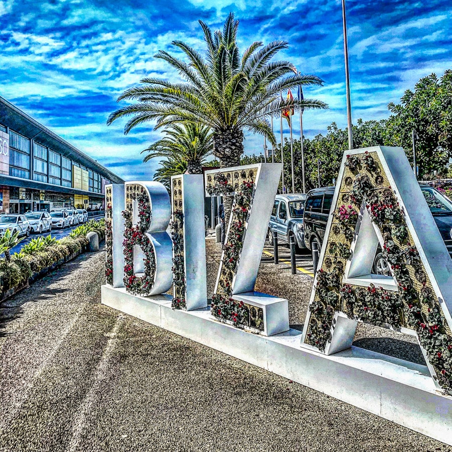 Ibiza_cartel